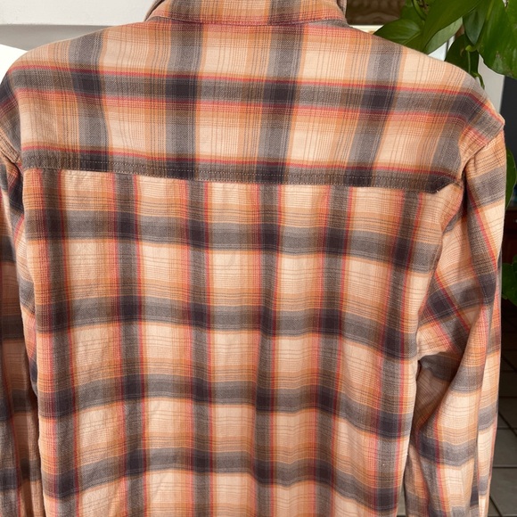 Threads 4 Thoughts Adult Medium Multicolor Plaid Preppy Light Academia Shirt M - Picture 6 of 10